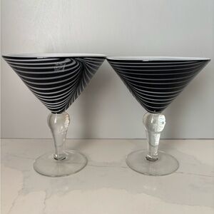 Set of 2 New Amici Zebra black and white stripe swirl pattern martini glasses
